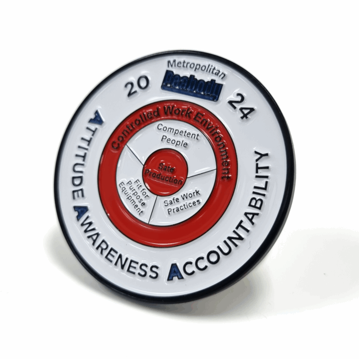 Metropolitan Peahoby Coin - 45mm, 3 Colour Enamel, No Fitting, Black Dye Plated