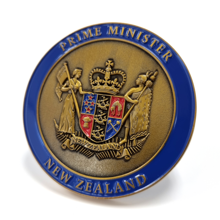 Prime Minister NZ Coin - 73mm, 2 Colour Enamel, No FItting, Antique Gold Plated
